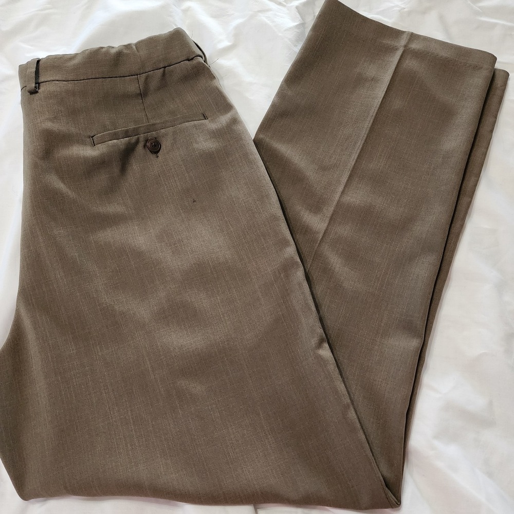 Haggar Men's Dress Pants Classic Fit Dapper‎ Business 36x32
